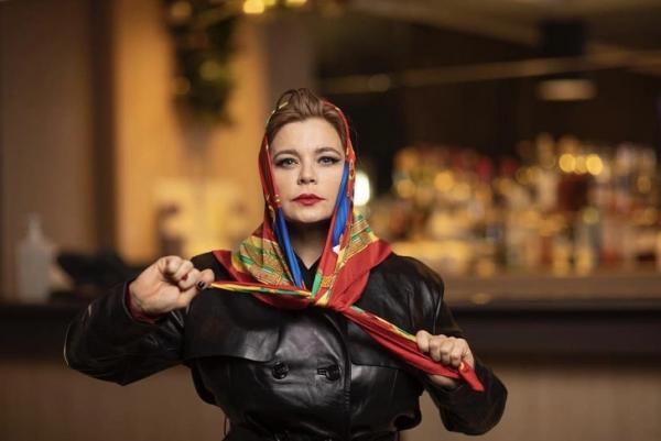 &laquo;Я абсолютно не шальная&raquo;: Ирина Пегова о том, что привлекает ее в мужчинах, а также неадекватных поклонниках и пластике