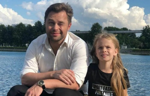 Брошенный всеми: почему даже родная дочка перестала общаться с Виталием Гогунским ( 8 фото )